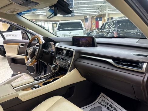 Used 2017 Lexus RX 350 FWD image 41