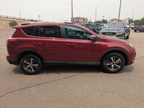 Used 2018 Toyota RAV4 XLE w/ Plus Extra Value Package AWD/4WD image 6