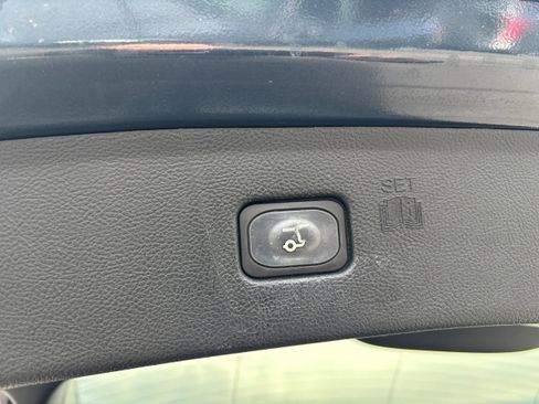 Used 2022 Ford Edge SEL w/ Convenience Package image 7