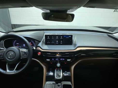 Used 2023 Acura MDX SH-AWD w/ Technology Package image 10