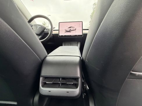 Used 2023 Tesla Model 3 Standard Range RWD image 13