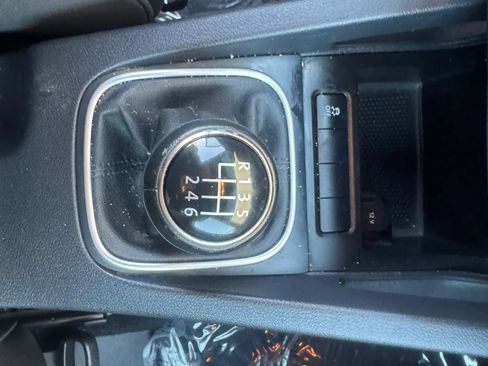 Used 2010 Volkswagen Jetta TDI image 25