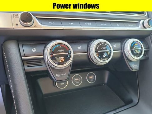 Used 2023 Genesis G70 2.0T AWD/4WD image 16