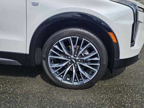 Used 2024 Cadillac XT4 Sport AWD/4WD image 14