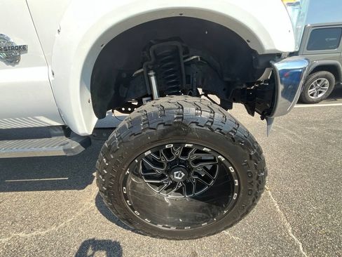 Used 2015 Ford F350 Lariat w/ Chrome Package AWD/4WD image 21