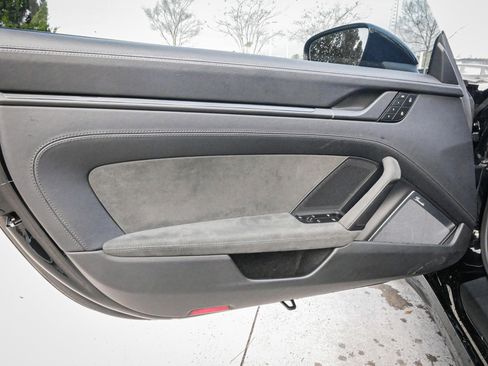 Used 2024 Porsche 911 Carrera 4 GTS image 13