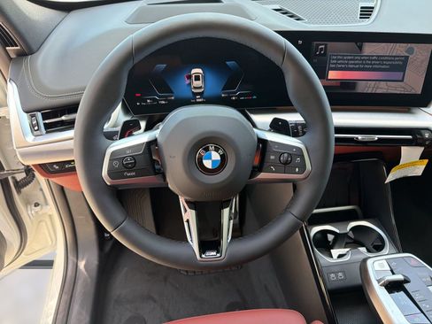 New 2026 BMW X1 xDrive28i w/ Technology Package AWD/4WD image 11