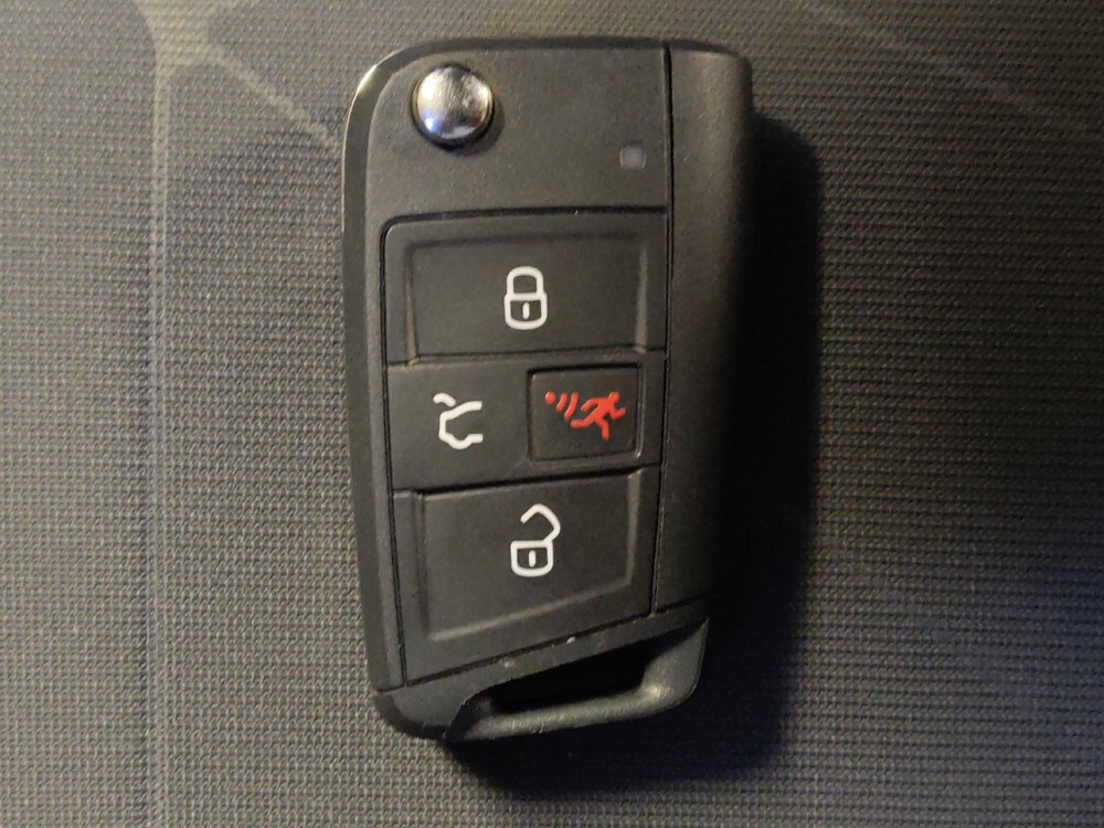 Used 2025 Volkswagen Jetta Sport FWD image 32
