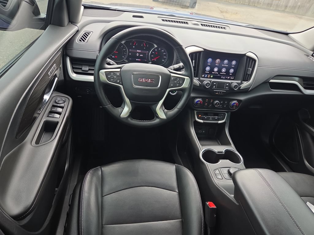 Used 2023 GMC Terrain SLT w/ Elevation Edition FWD image 14