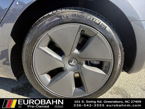 Used 2023 Tesla Model 3 Standard Range image 35