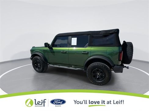Used 2023 Ford Bronco Wildtrak image 12