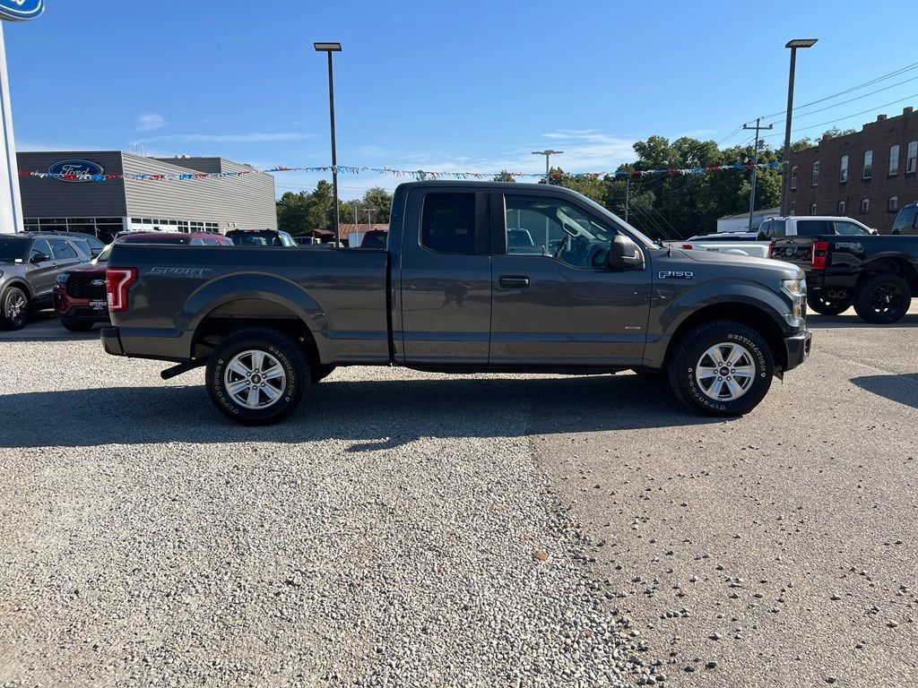 Used 2015 Ford F150 XL w/ Equipment Group 101A Mid AWD/4WD image 9