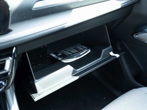 New 2026 Chevrolet Traverse LT image 18