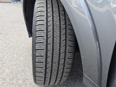 Certified 2021 Buick Encore GX Select w/ Advanced Technology Package image 31