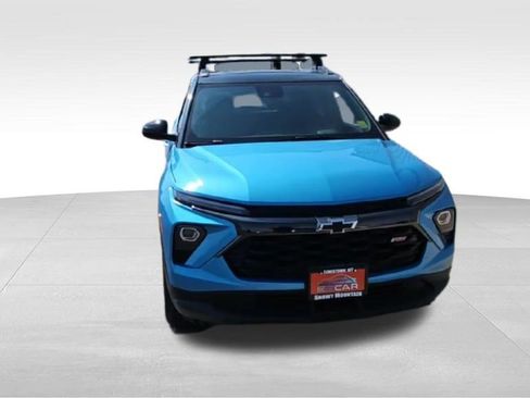 New 2025 Chevrolet TrailBlazer RS w/ Convenience Package image 3