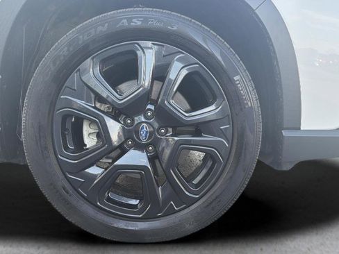 Used 2023 Subaru Ascent Onyx Edition AWD/4WD image 12