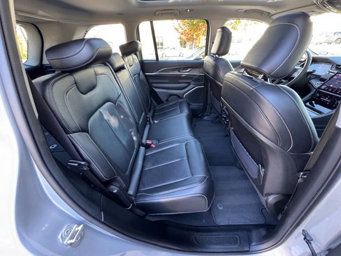 Used 2022 Jeep Grand Cherokee Limited 4xe image 55