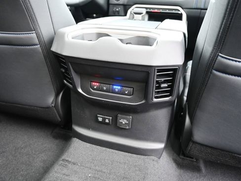 New 2026 Toyota Tundra Platinum AWD/4WD image 17