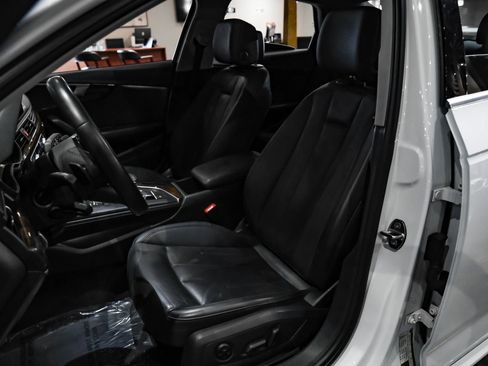 Used 2019 Audi A4 2.0T Premium w/ Convenience Package image 30
