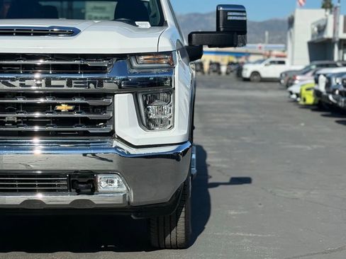 Used 2023 Chevrolet Silverado 2500 LTZ image 4