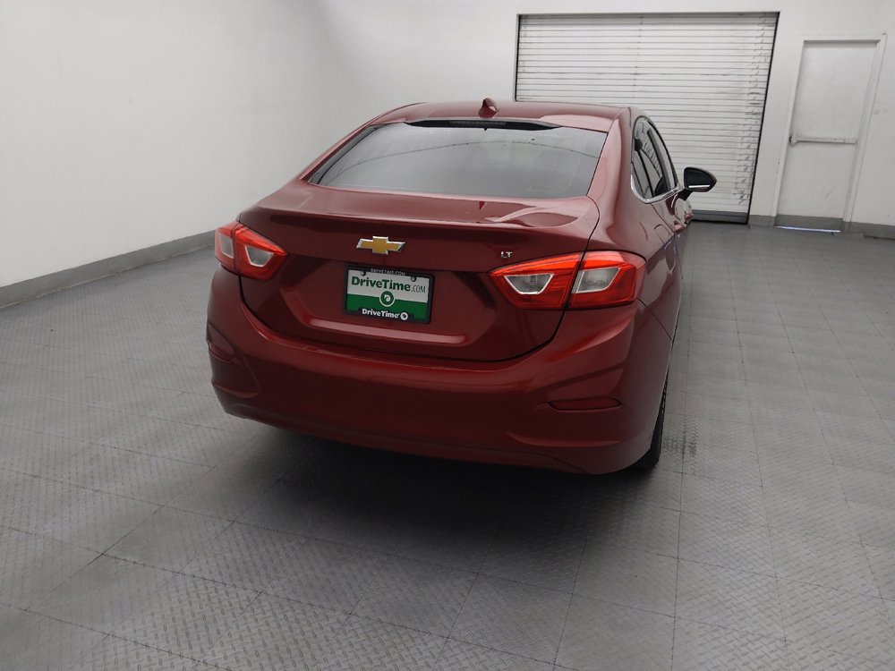 Used 2017 Chevrolet Cruze LT FWD image 7