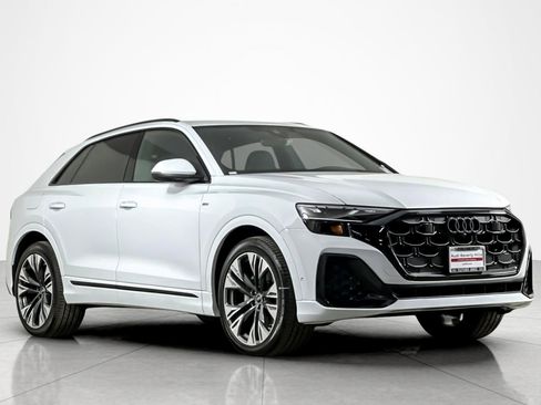 New 2026 Audi Q8 Premium Plus image 2