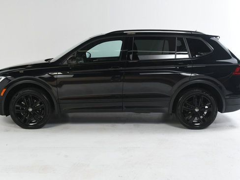 Used 2022 Volkswagen Tiguan SE R-Line image 4