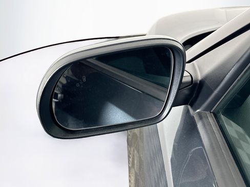 Used 2025 Kia Soul LX w/ LX Technology Package image 16