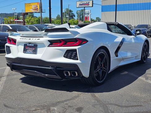 Used 2021 Chevrolet Corvette Stingray Preferred Conv w/ Z51 Performance Package RWD image 5