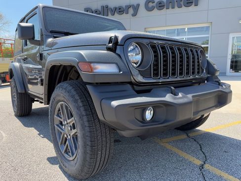 New 2026 Jeep Wrangler Sport AWD/4WD image 12