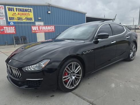 Used 2018 Maserati Ghibli S GranLusso AWD/4WD image 30