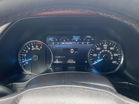 Used 2018 Ford F150 Platinum w/ Equipment Group 701A Luxury AWD/4WD image 17