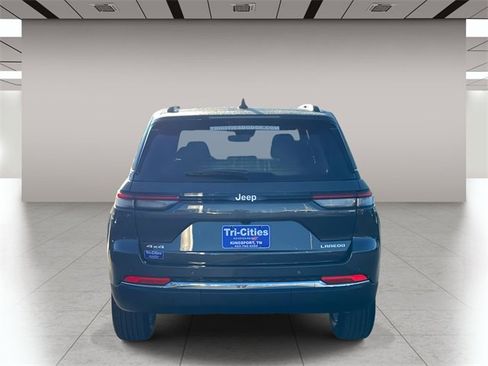 New 2025 Jeep Grand Cherokee Laredo X w/ Luxury Tech Group I image 4