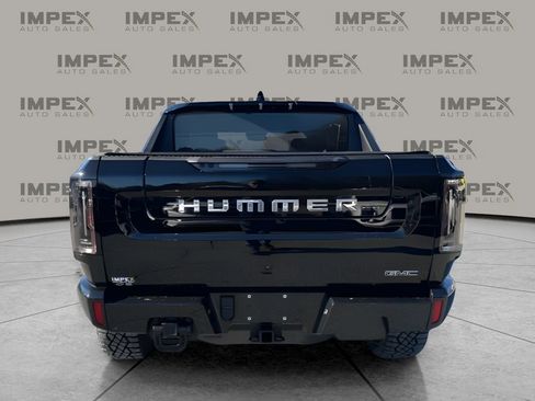 Used 2024 GMC Hummer EV 2X w/ Extreme Off-Road Package image 4