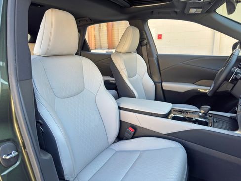 Used 2025 Lexus RX 350 Premium Plus w/ Accessory Package FWD image 38