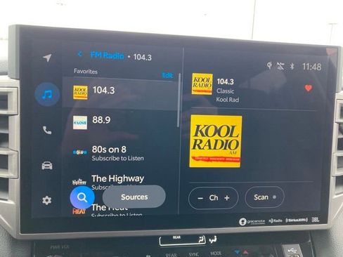 Used 2024 Toyota Sequoia Limited image 38