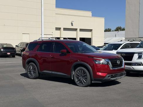 Certified 2023 Nissan Pathfinder SL w/ SL Premium Package FWD image 1