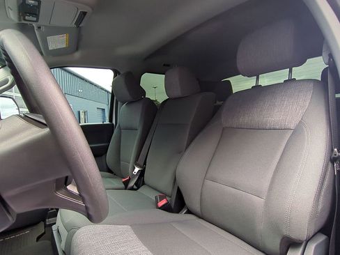 Used 2025 Ford F250 XLT image 25