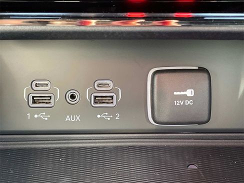 New 2025 Jeep Grand Cherokee L Laredo w/ Luxury Tech Group I image 17