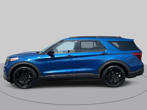 Used 2023 Ford Explorer ST-Line w/ Class IV Trailer Tow Package RWD image 7