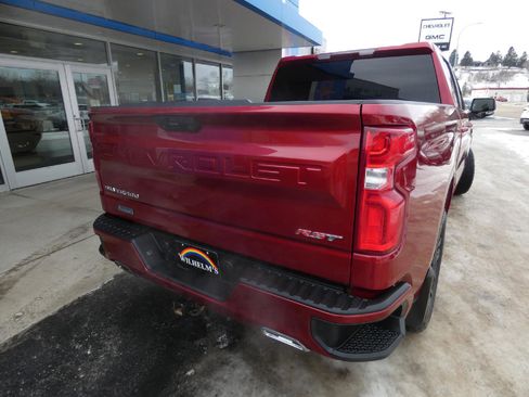 Certified 2021 Chevrolet Silverado 1500 RST image 3