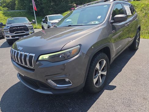Certified 2019 Jeep Cherokee Limited w/ Trailer Tow Group AWD/4WD image 8