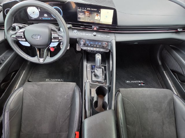 Used 2025 Hyundai Elantra N FWD image 31