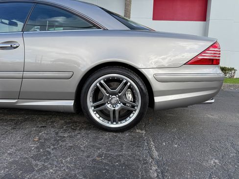 Used 2005 Mercedes-Benz CL 65 AMG image 12
