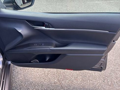 Used 2024 Toyota Camry SE FWD image 16