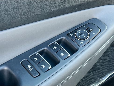 Certified 2022 Hyundai Santa Fe SEL w/ Convenience + Premium Package image 8