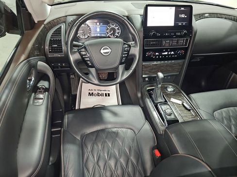 Used 2022 Nissan Armada Platinum image 36