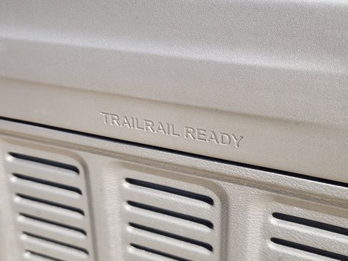 Used 2024 Jeep Wrangler Unlimited Rubicon image 42