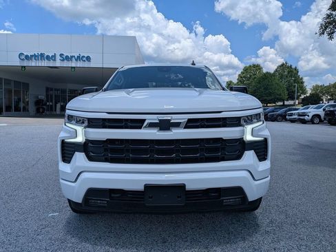 Used 2025 Chevrolet Silverado 1500 RST w/ Convenience Package II AWD/4WD image 3