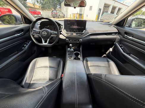 Used 2023 Nissan Altima 2.5 SL FWD image 25